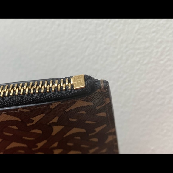 BURBERRY Monogram Strip E-canvas Zip Pouch - Picture 6 of 13